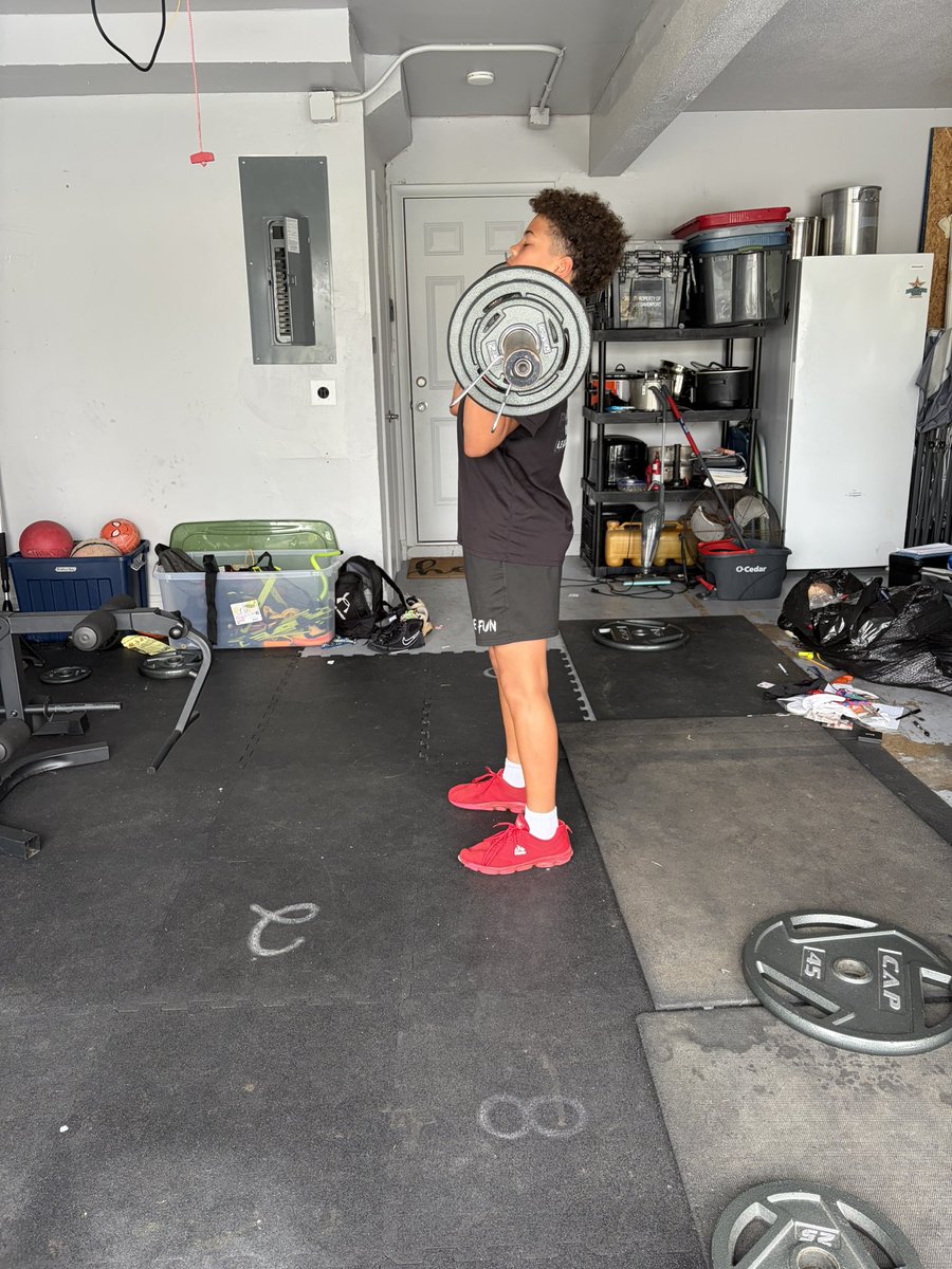 Birdman_Island's tweet photo. Took 3rd place in wrestling last weekend. Now back in that lab for more work. Bulldog 7v7 is around the corner. #MultiSportATH @PrepRedzone @FHS7v7A @FLgridironpreps @FootballCounty1
@CoachPTurner @Coach_Charlie38 https://t.co/BXLGm7Aelt