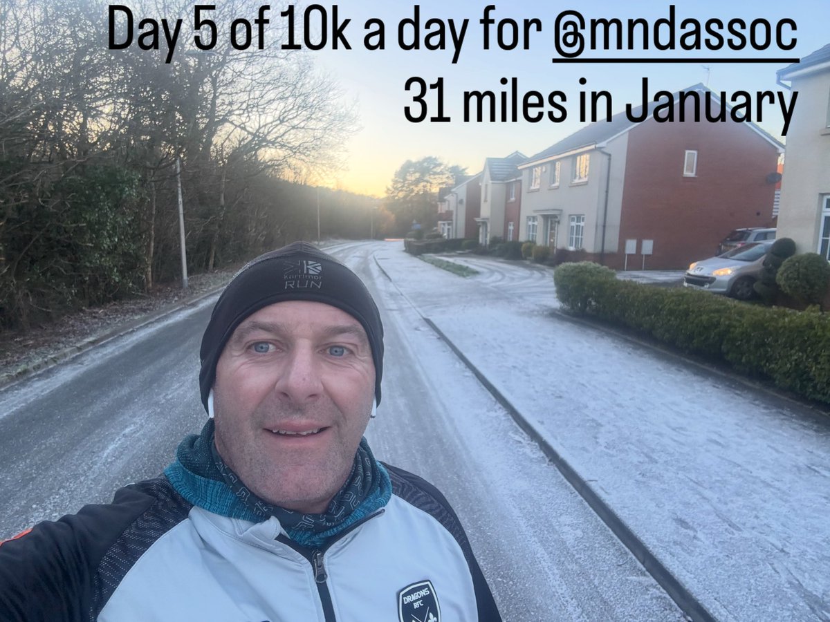 10k a day to Naples tweet media