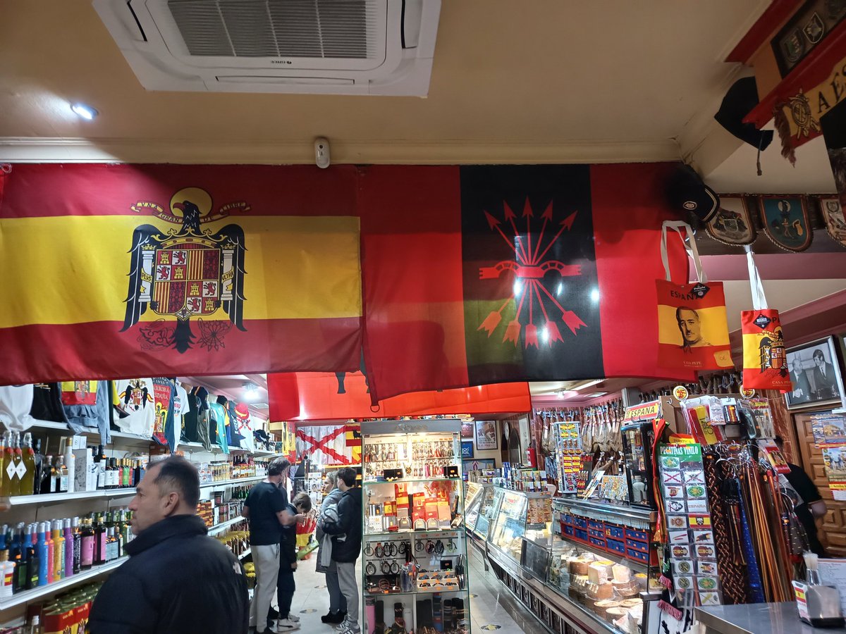 Visita a Casa Pepe (en Despeñaperros), parada obligatoria si pasas por la zona.