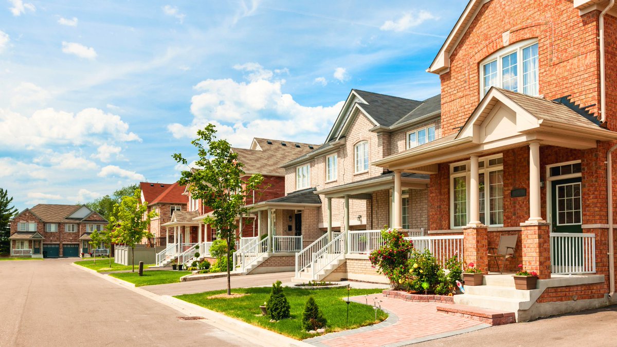 Choosing Your Perfect Starter Home blog.remax.com/choosing-your-…