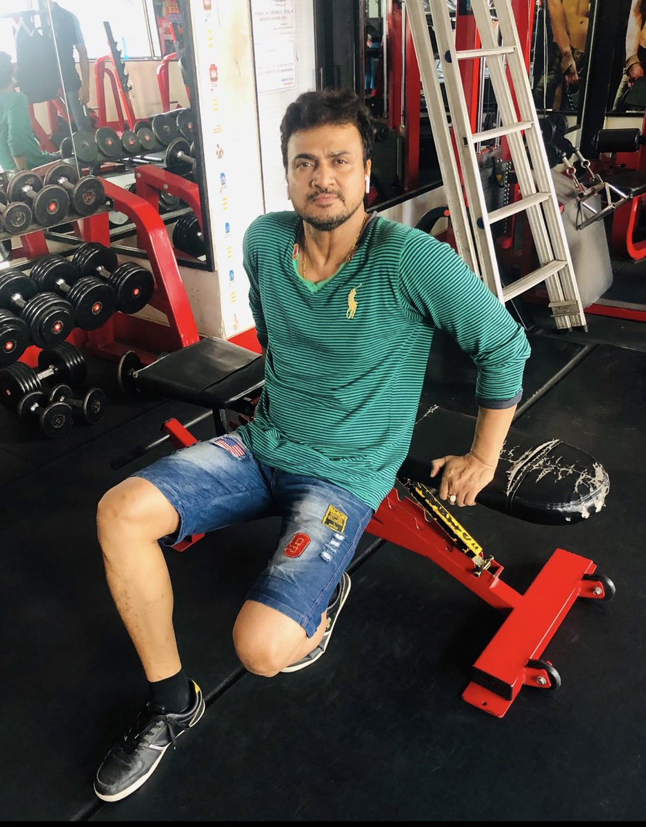 akhilrajendra's tweet photo. Every drop of sweat shows you’re getting closer to your goals and that your efforts aren’t in vain. It’s a sign that your body is adapting and getting stronger..!
#FitnessMotivation #AkhilKumar https://t.co/bc6oxzoTsy