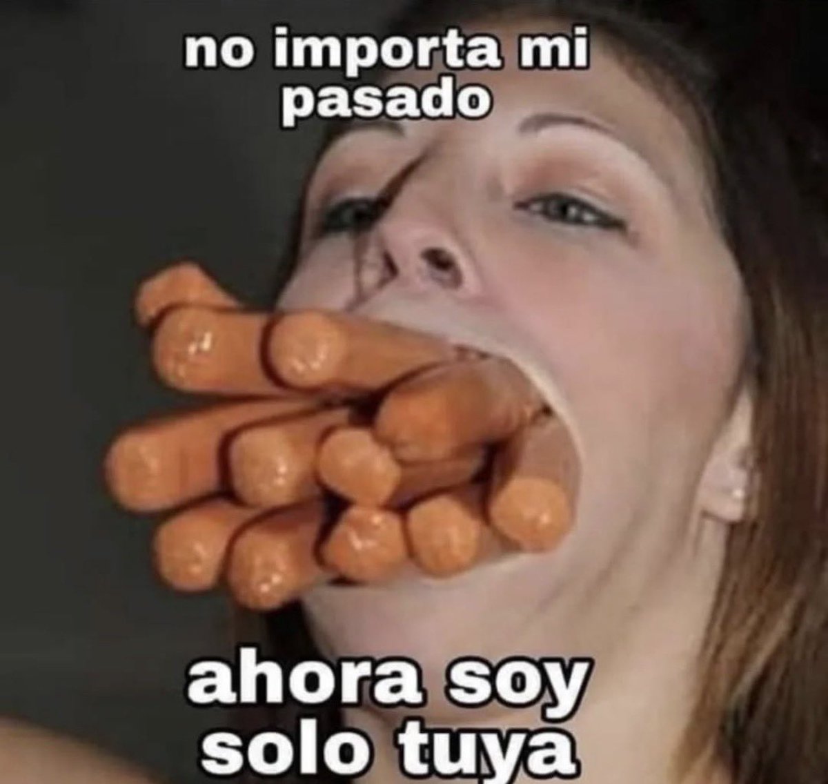 mikeremisr's tweet photo. Y mientras, te está diciendo que eres un inseguro porque “lo que no fue en tu año no te hace daño”. https://t.co/NlEATFXlLs