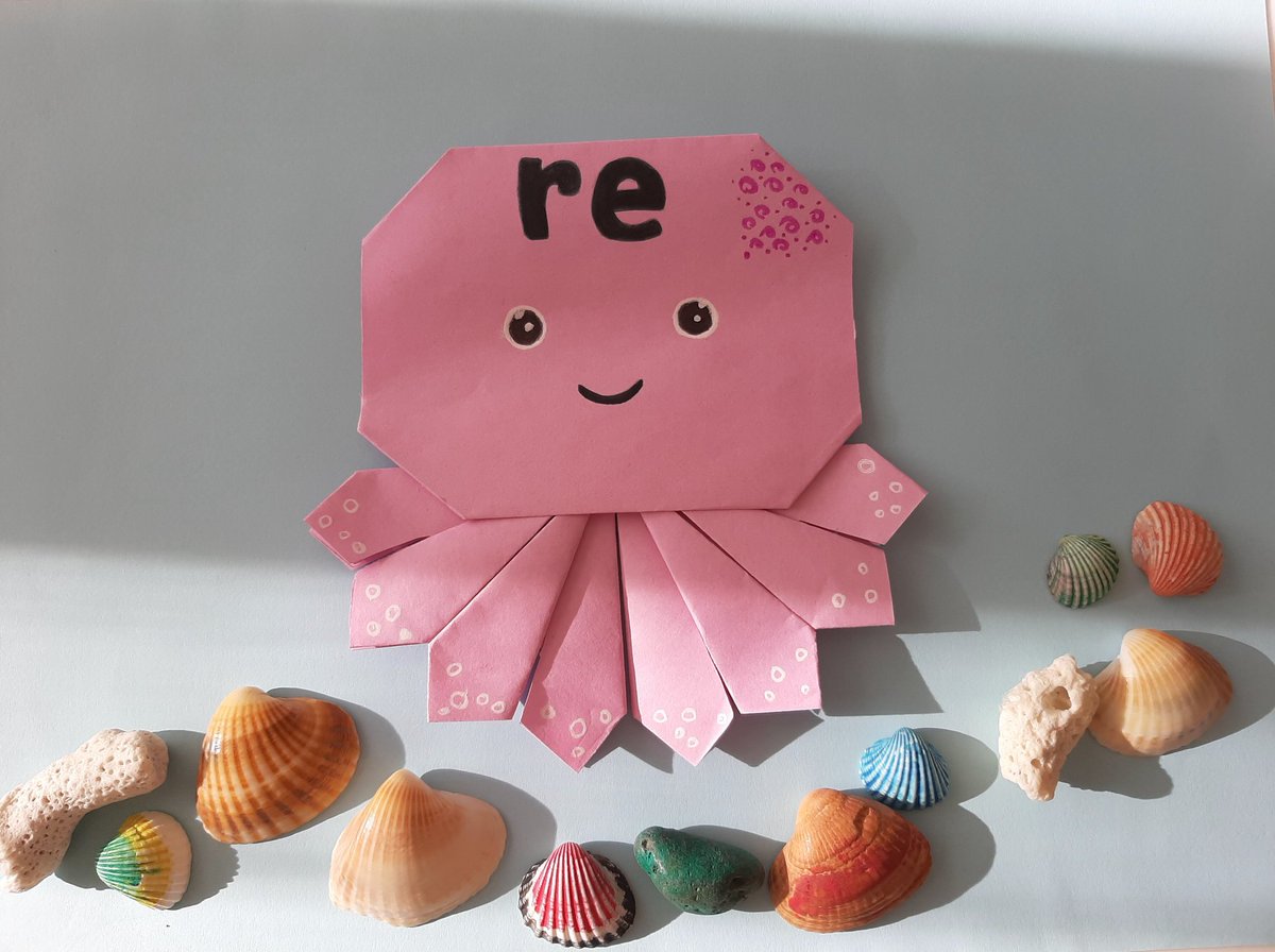 saeedeh0361's tweet photo. GRe fam

This little origami octopus is my first piece for @re.

Made slowly, step by step 
 a reminder of focus, patience, and enjoying the process.

Meaningful things are the ones that last.

Hope u guys love it.🐙😌

@reintern
@re 
@ChazEevee 
@miketwinks 
@stepaks576 https://t.co/IySO83EcwY