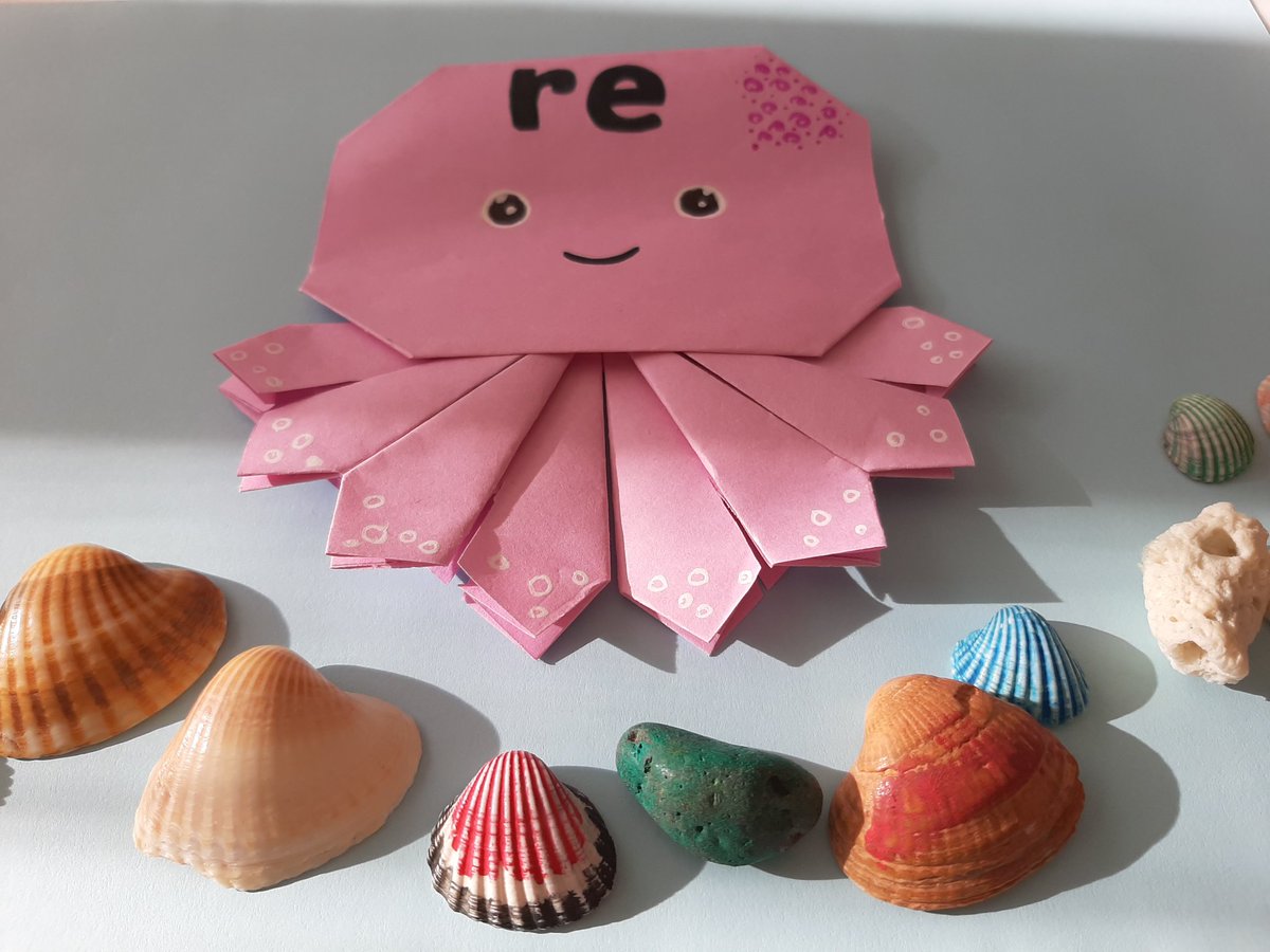 saeedeh0361's tweet photo. GRe fam

This little origami octopus is my first piece for @re.

Made slowly, step by step 
 a reminder of focus, patience, and enjoying the process.

Meaningful things are the ones that last.

Hope u guys love it.🐙😌

@reintern
@re 
@ChazEevee 
@miketwinks 
@stepaks576 https://t.co/IySO83EcwY