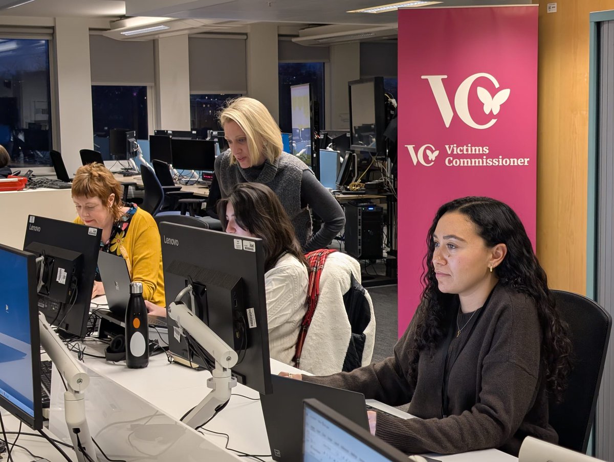 voice4victims's tweet image. Thank you, Deputy Prime Minister. Privileged to take up this role today and meet the brilliant @victimscomm team - focused on making sure we have what we need to help Government deliver a more effective justice process for victims and survivors, and ensure support is accessible.