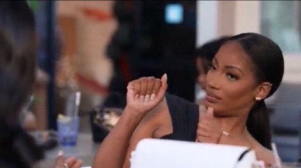 niy2pretty's tweet image. unnecessary rudeness.