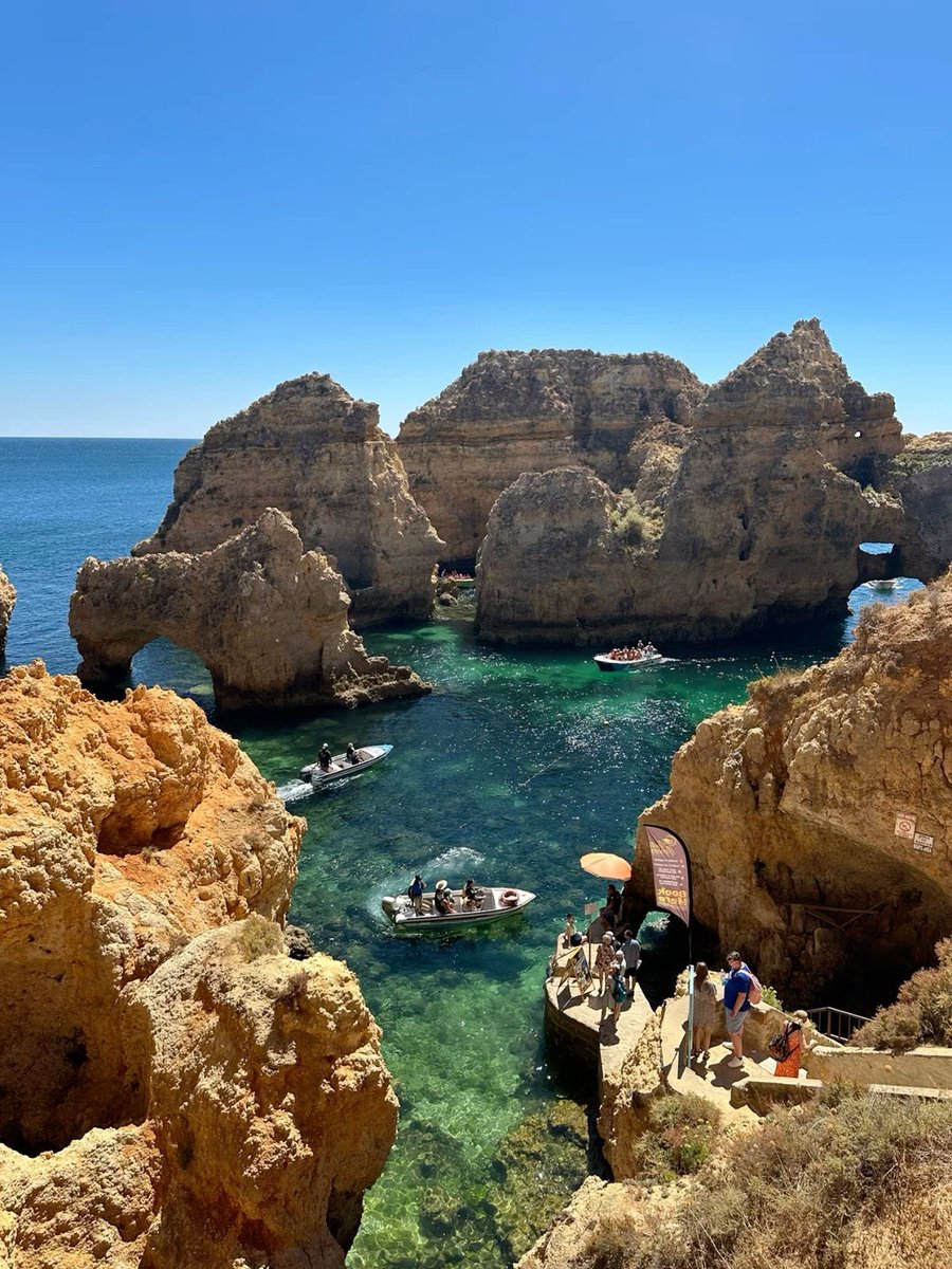 euronationalizt's tweet image. You’re not depressed you just need a weekend in the Iberian peninsula