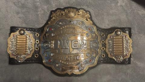 BeltsByDan's tweet image. Official IWGP v4 Replica
Releathered by Red
$6,500

Autographed in person by:
Kazuchika Okada
Tetsuya Naito
Kenny Omega
Jay White
Kota Ibushi
Shingo Takagi
Will Ospreay
Sanada
Satoshi Kojima