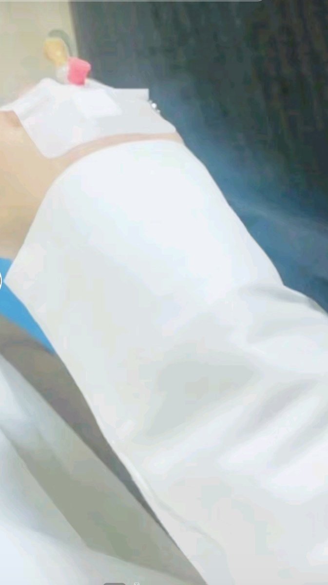 ربي مسني الضر وانت ارحم الراحمين