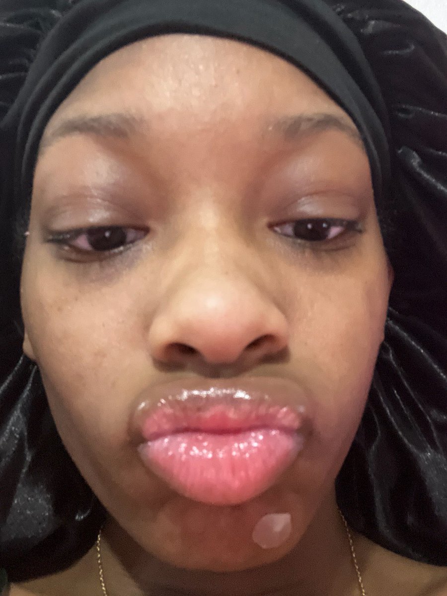 LipQueenCity's tweet photo. My Homeboy Was Locked Up &amp; Told Me To Go To His Crib To Get Some $ From His Lil Sis To Put On His Commissary. When I Saw Her Lips I Got Dumb Hard &amp; She Noticed &amp; Threathened To Tell Her Brother Unless I Pull It Out &amp; Tugg On My Pole To Her Nutty Ahhh Lips 😵‍💫😵‍💫😵‍💫 https://t.co/Nmm0MNvMMk