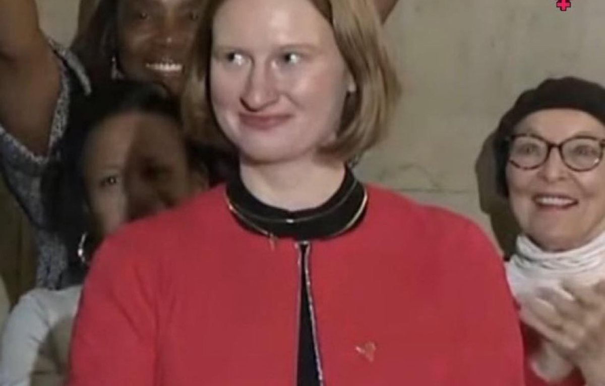 This doofus is now in charge of housing in New York and says “white people will be disproportionately affected” 🙄