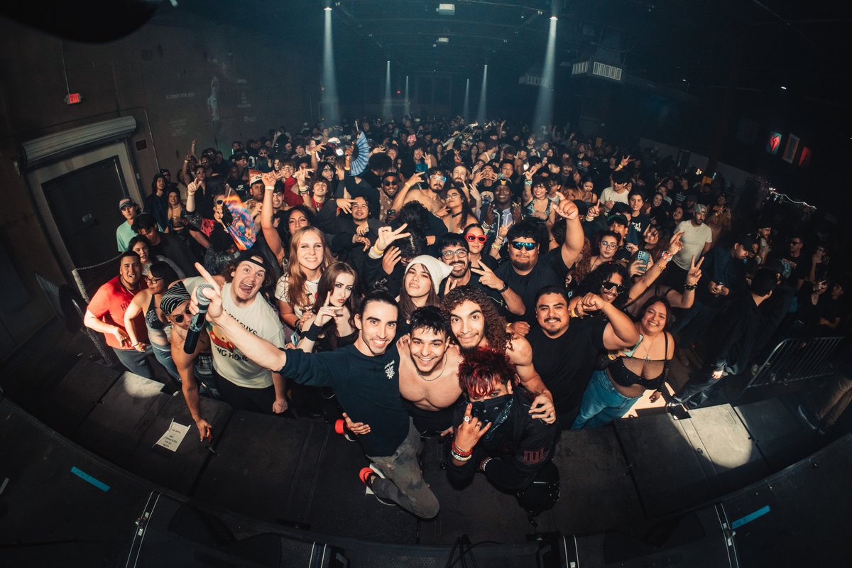 Dustin Garonzik tweet media