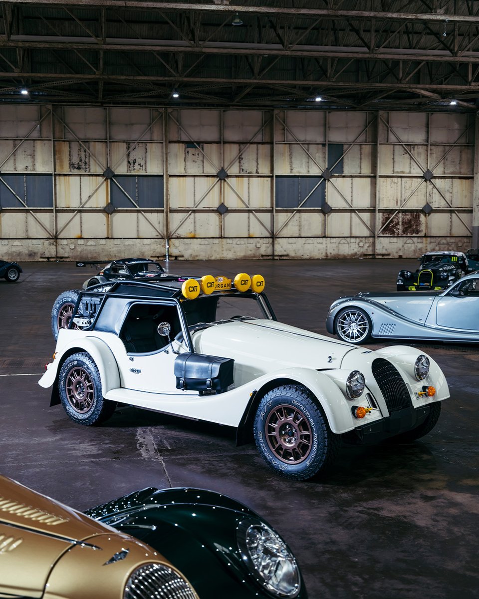 morganmotor's tweet image. Celebrating 25 years of Morgan and BMW 🤝

Our latest film, The Story of Morgan and BMW, marks a quarter century of shared engineering expertise and characterful performance. Watch the full story at youtu.be/lGK5qdBlTGQ?si…

#Morgan #BMW #Aero8 #Supersport #Midsummer #PlusFour