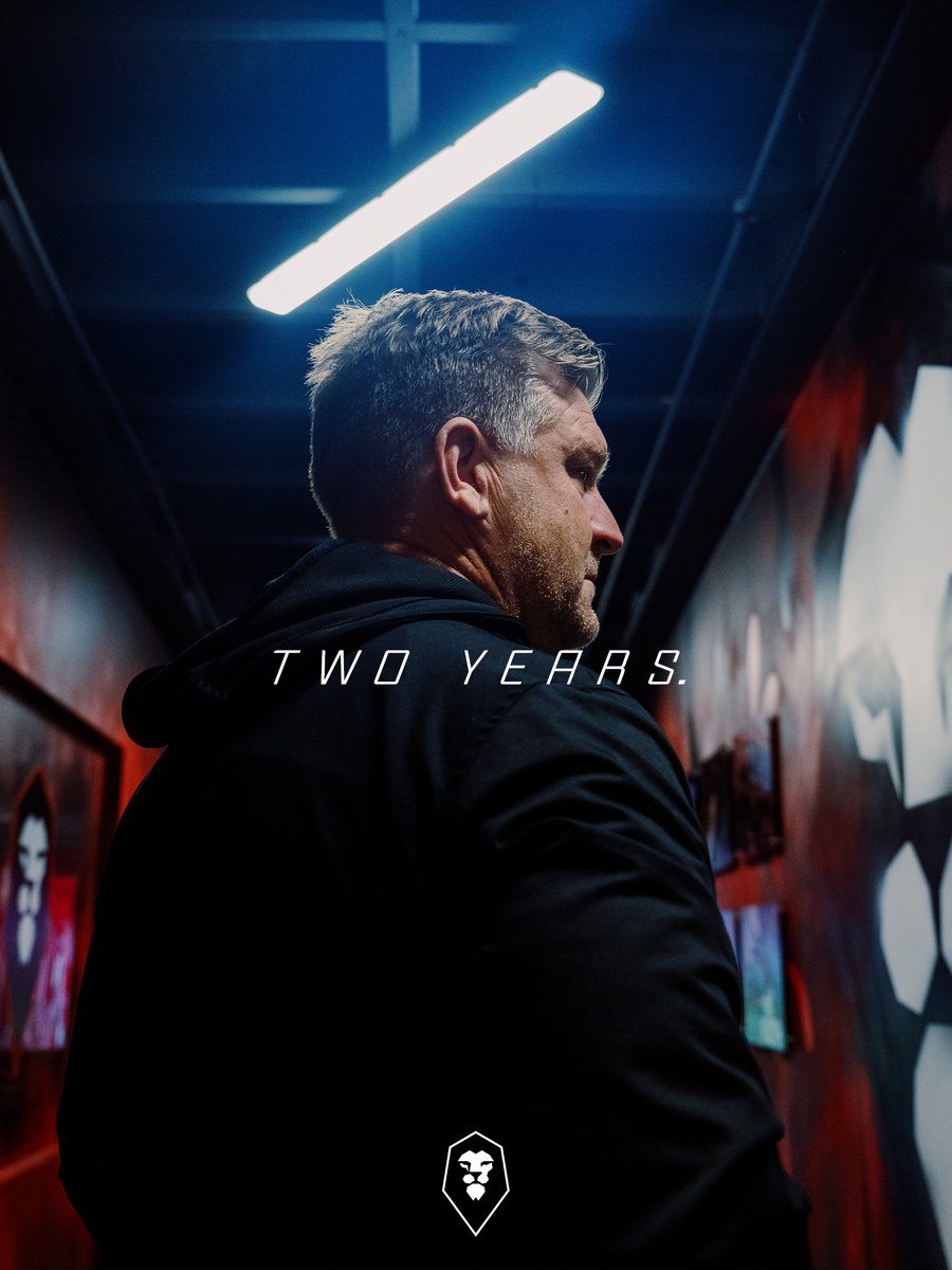 SalfordCityFC's tweet image. Two years of Karl Robinson 😁

It's been exactly two years since Karl Robinson was announced to take over at Salford City 🤩