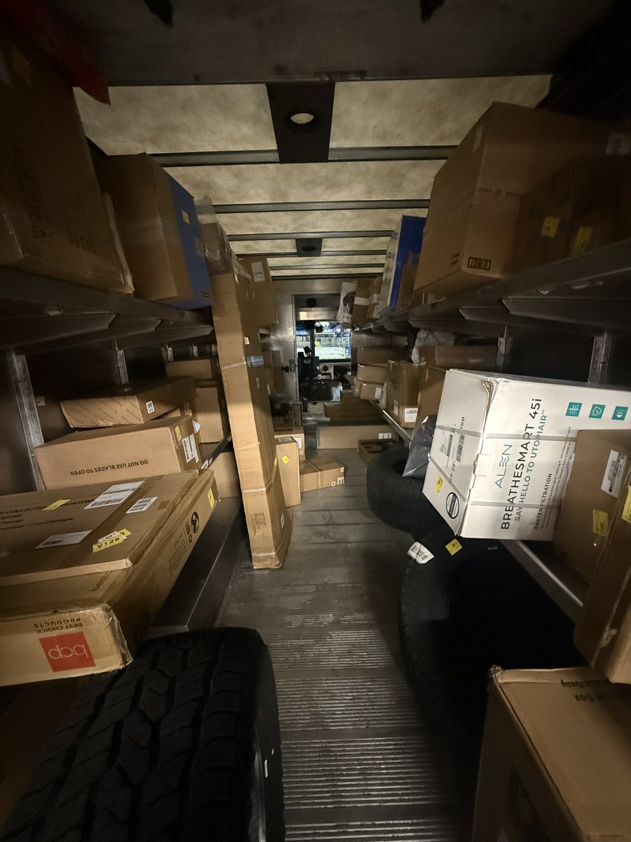 luvtlno's tweet image. hey guys