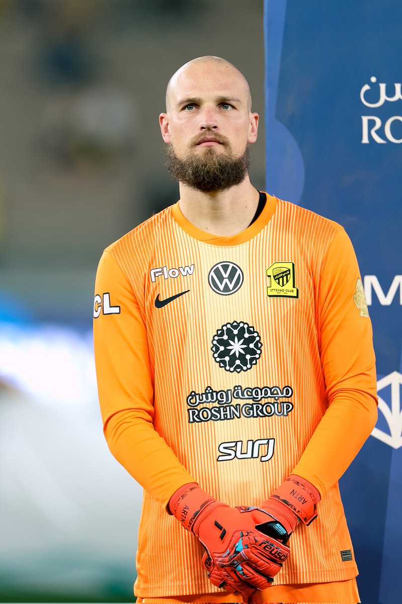 🚨🚨🚨🚨🚨🚨🚨🚨🚨🚨🚨🚨🚨🚨

رايكوفيتش: نحن في سباق المنافسة على لقب الدوري، وكل شيء ما زال مفتوحًا

نحن ننافس على المركز الأول، ولا ننافس على المركز الثاني

في الموسم الماضي كنا أبطال الدوري، ونريد أن نكون أبطالًا مرة أخرى — هذا هو هدفنا 🔥💛

🚨 تذاكر لقاء #الاتحاد والخلود