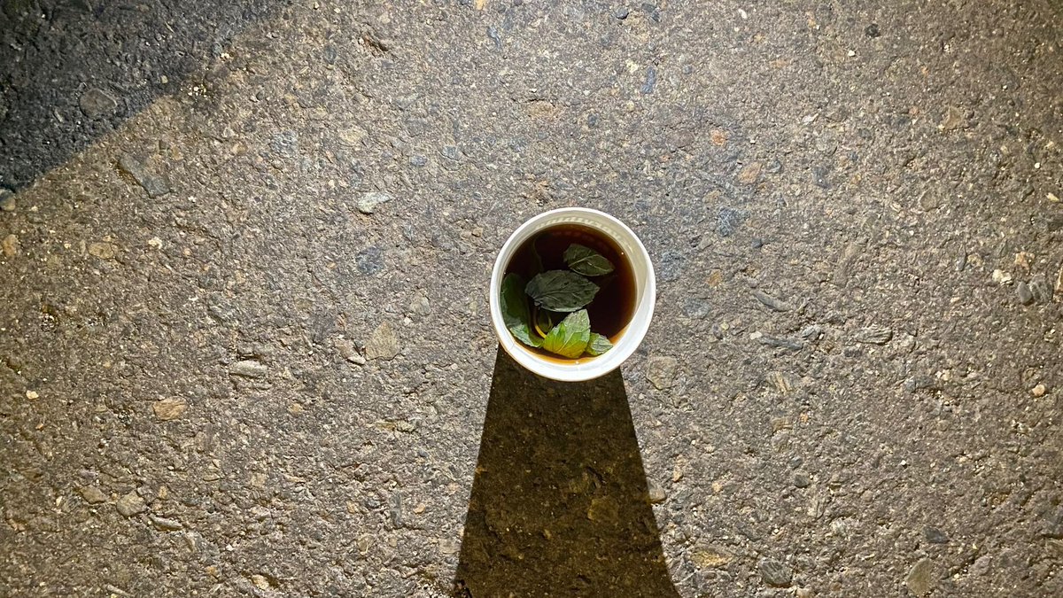 kvvuk's tweet image. 8:05