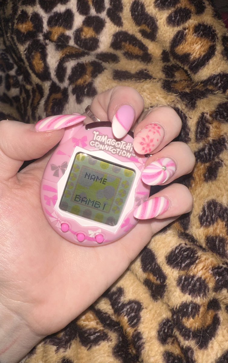 became a first time tomagotchi mommy a few days ago