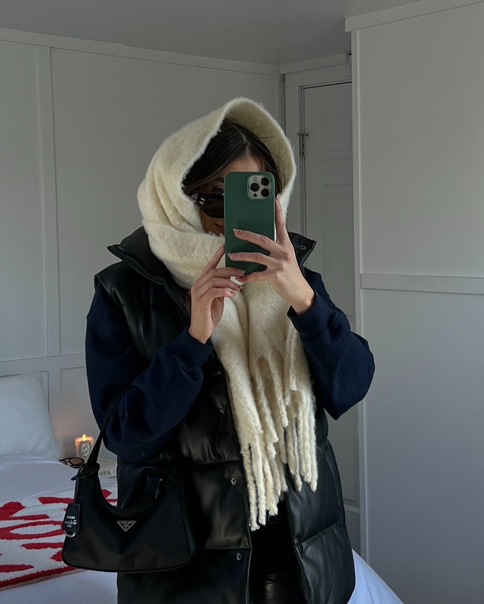 LuvDPaulsen's tweet photo. Really cold outside🥶🥶 https://t.co/cYD2a0qime