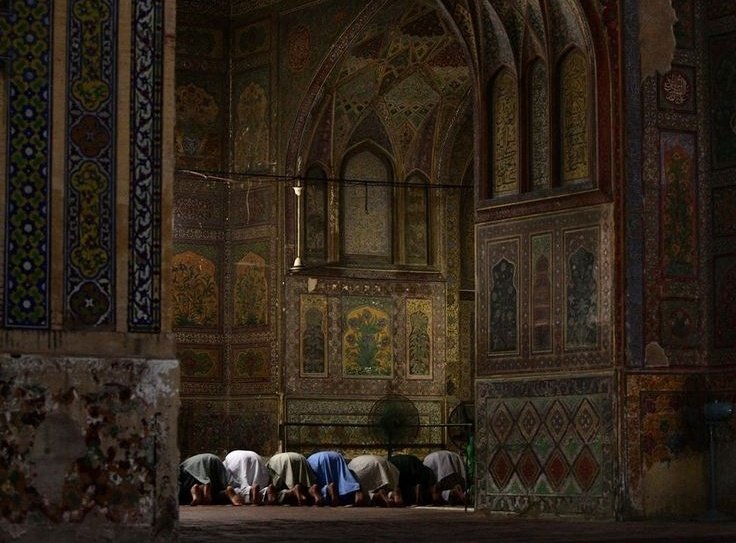 Namazı bize veren rabbime hamdolsun