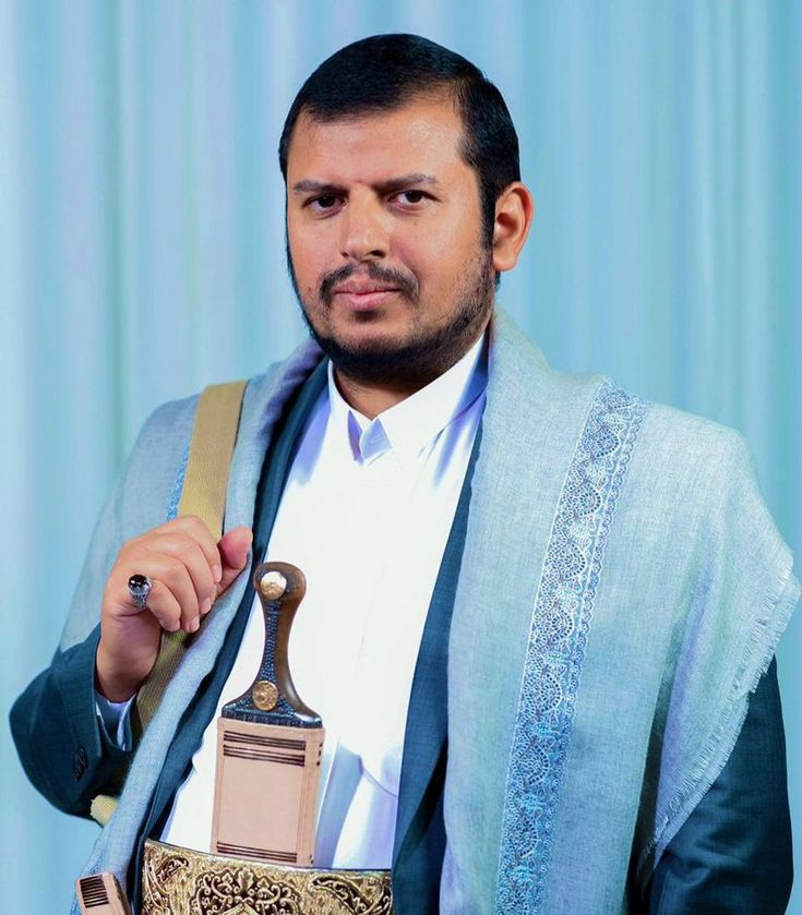 حفظ الله #السيد_القائد الذي أذل العدو بكل قوته وتجهيزاته