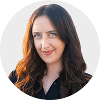 UnityNewsNet's tweet image. Today the mainstream media across the UK and the West ran with a completely made up story that Ayatollah Khamenei was making plans to flee Tehran for Moscow.

The author of these lies?

Gabrielle Weiniger, a 'Tel Aviv-based news correspondent'.