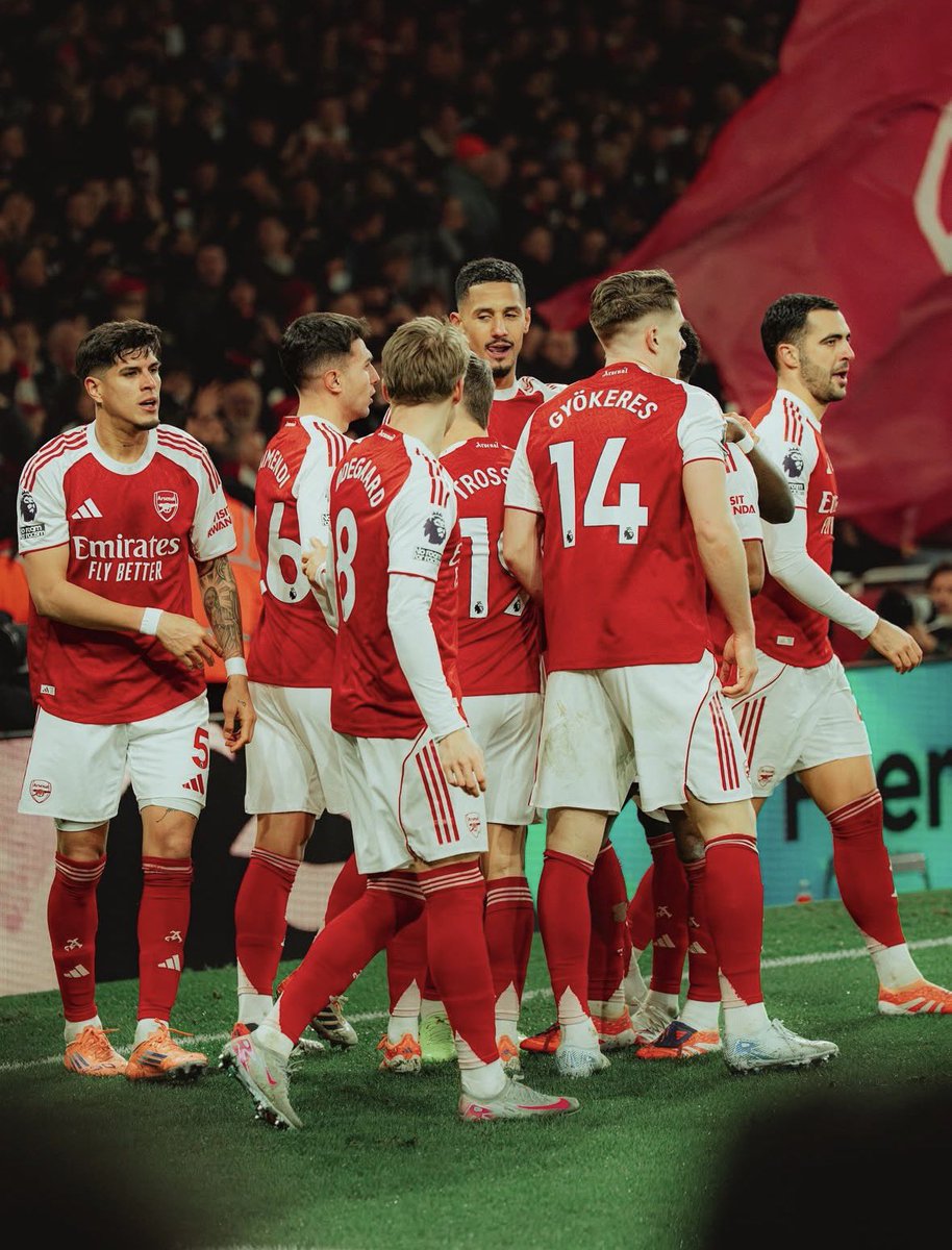 ParaguayArsenal's tweet photo. ¡𝐏𝐑Ó𝐗𝐈𝐌𝐎 𝐏𝐀𝐑𝐓𝐈𝐃𝐎! 💪 

🆚 Liverpool
🏆 Premier League 
🏟️ Emirates Stadium     
📆 Jue, 08/01 
⏰ 17:00hs 🇵🇾  
🖥️ ESPN / Disney +  

#ARSLIV #COYG https://t.co/R99Kq1Z585