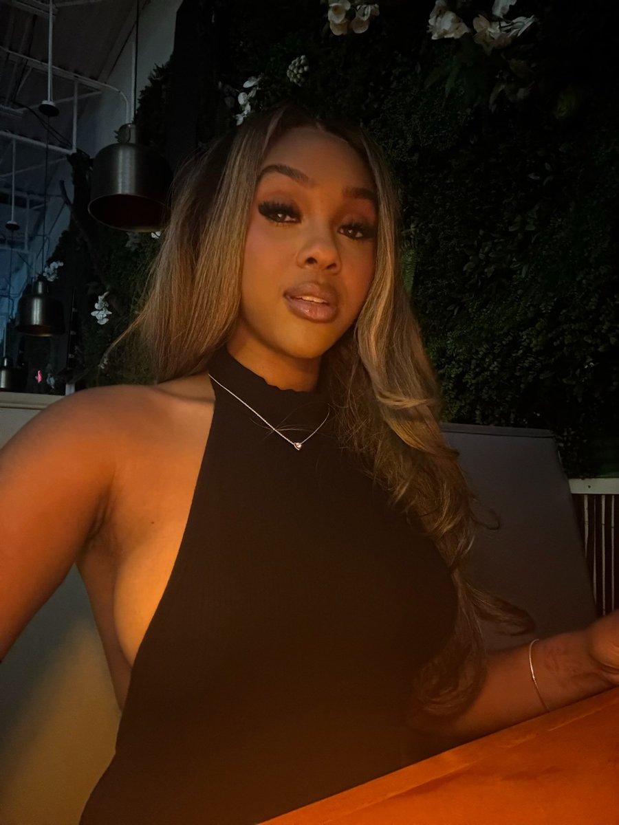 lanithehottie's tweet image. upping the sexy