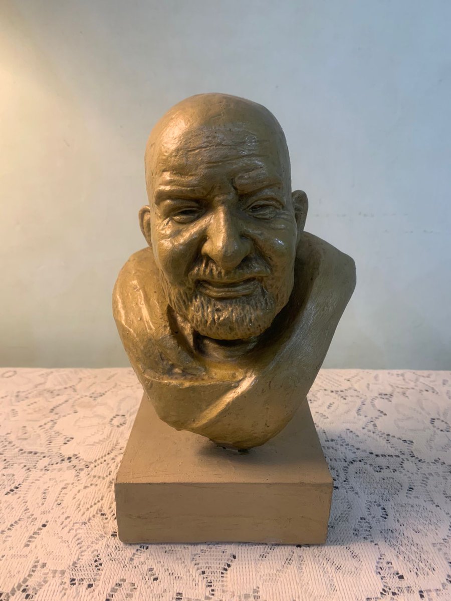 devansh_bartwal's tweet image. Thinking to list these sculptures of Neem Karoli Baba ji for the devotees on ETSY.

What do you guys think?