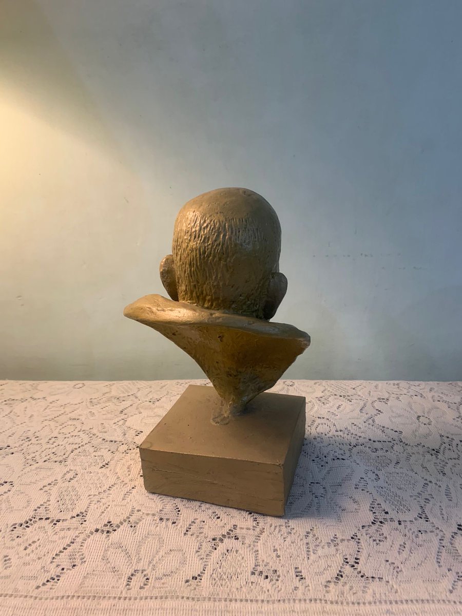 devansh_bartwal's tweet image. Thinking to list these sculptures of Neem Karoli Baba ji for the devotees on ETSY.

What do you guys think?