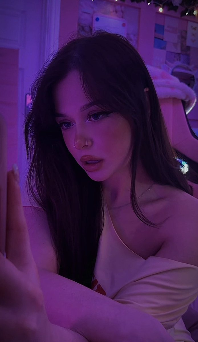 AthenaAryn's tweet image. Still shots 🤳