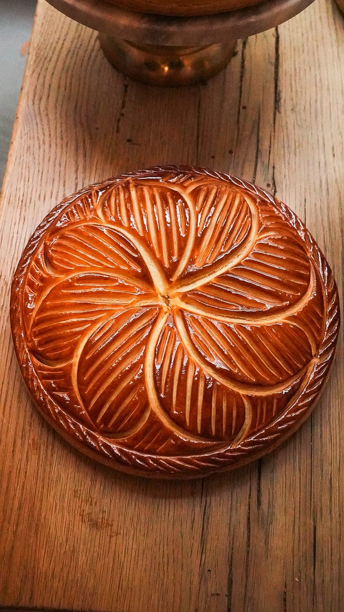 ElCuisto tweet media