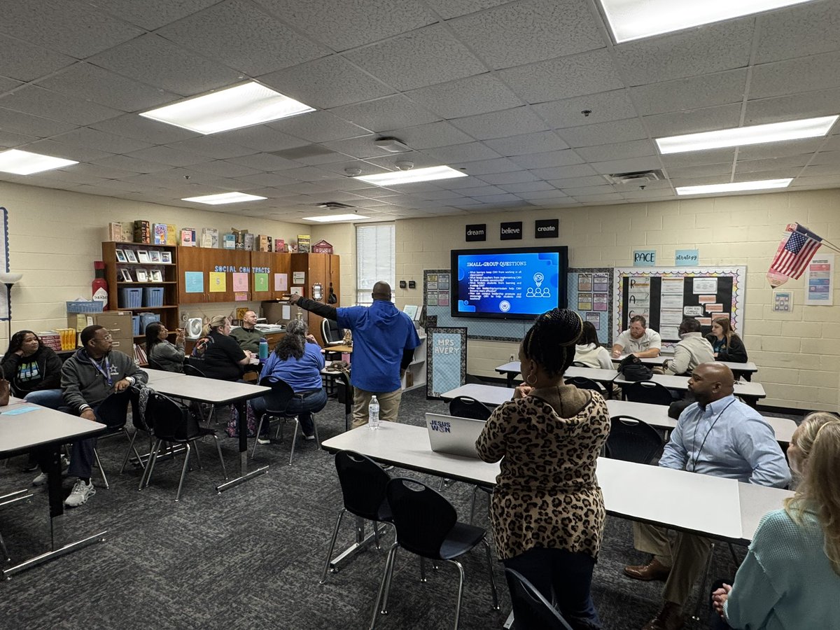 strode_matt's tweet photo. Thank you @coachmwright79 for facilitating our Think Tank today about how we can make CKH better in our district!
@JohnnyLathrop2 
@iheartckh 
#chapelhillisd https://t.co/TWfcVbScm1