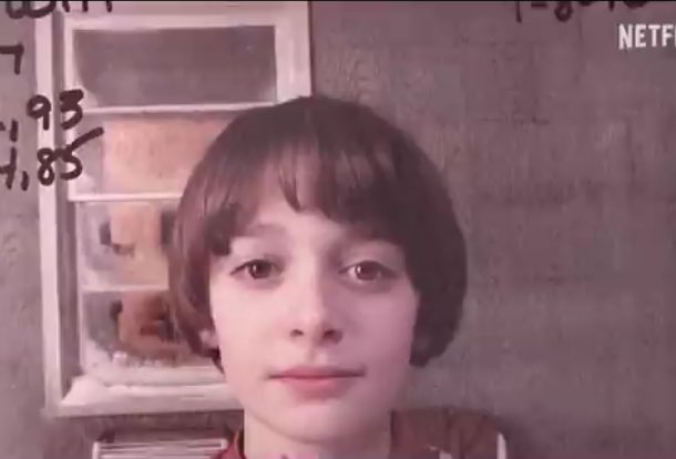 i69caz's tweet image. ahora que me doy cuenta es la cara de winona boludo es igual