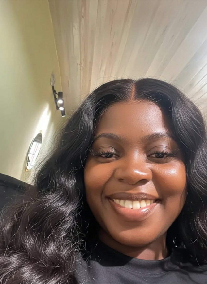 Happy New Year, guys 🥳🥳🥳. I'm back!!!

This year, I am choosing visibility over hiding.
So I’m starting a 90-day design sharing challenge. For the next 90 days, I’ll be sharing:
1. Interfaces I design
2. The UX decisions behind them 

Looking forward to being consistent.