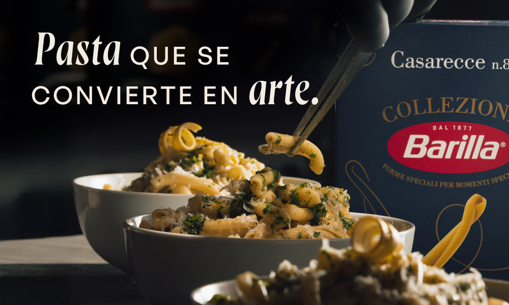 Collezione eleva cada preparación con textura, precisión y carácter. Porque el arte de servir pasta empieza en los detalles.