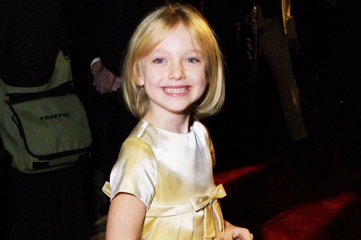 Happy 32nd birthday to the talented Dakota Fanning.