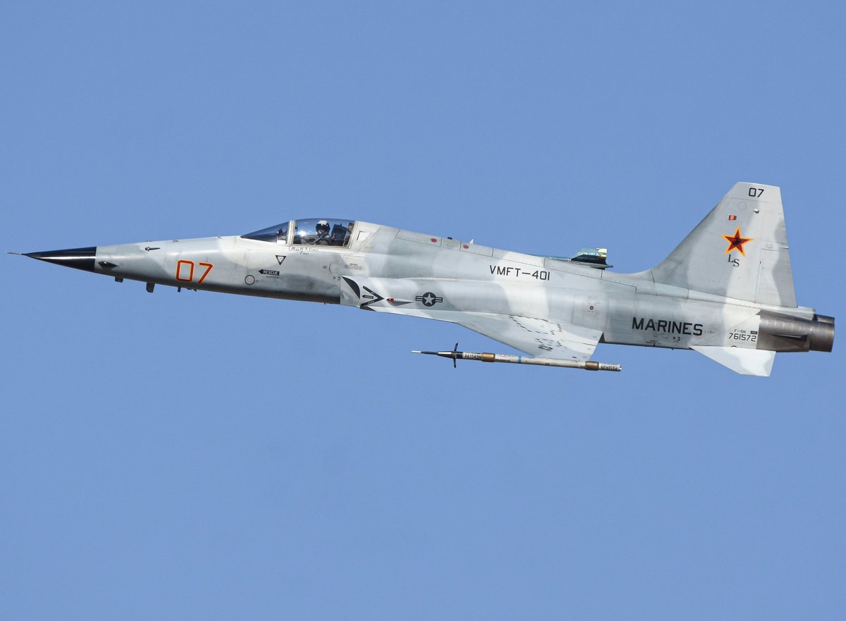 619_Aviation's tweet image. VMFT-401 the Snipers flying around MCAS Yuma during WTI 1-26, this past WTI felt like we saw a lot of their lighter aggressor schemes like the ones shown in the photos.
#f5 #snipers #vmft401 #mcasyuma