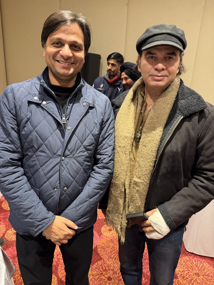 akashdeepspeaks's tweet photo. With Playback Singer Mohit Chauhan https://t.co/ul1g9u0hxw