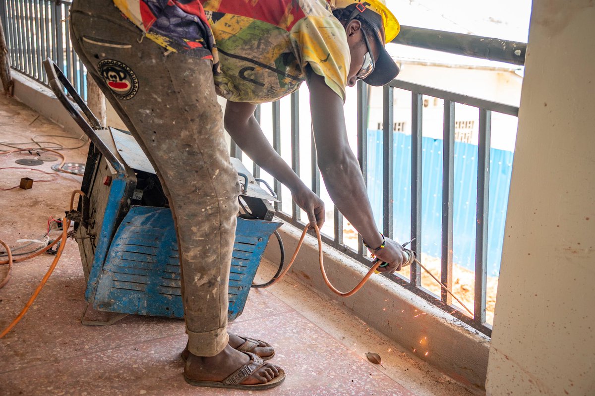 Governor Cecily Mutitu Mbarire delivers on healthcare as construction of the Kianjokoma maternity wing progresses, improving access to safe maternal and newborn services in Embu County.
#Kavindanigaka #Trump #Manchesterunited #GovernorMbariredelivers