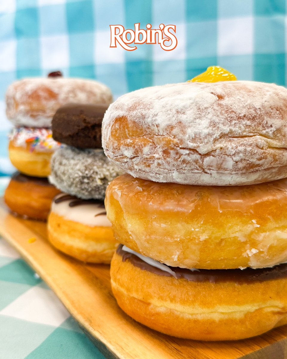 Robins Donuts tweet media