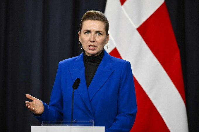 🇺🇸🇩🇰🇬🇱 La Primera Ministra danesa, Mette Frederiksen, afirma que si Estados Unidos atacara Groenlandia, eso supondría el fin de la OTAN.

Se vienen cositas.