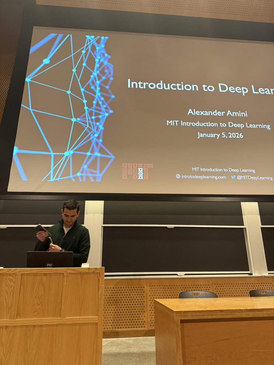 Mr. Spaz tweet media