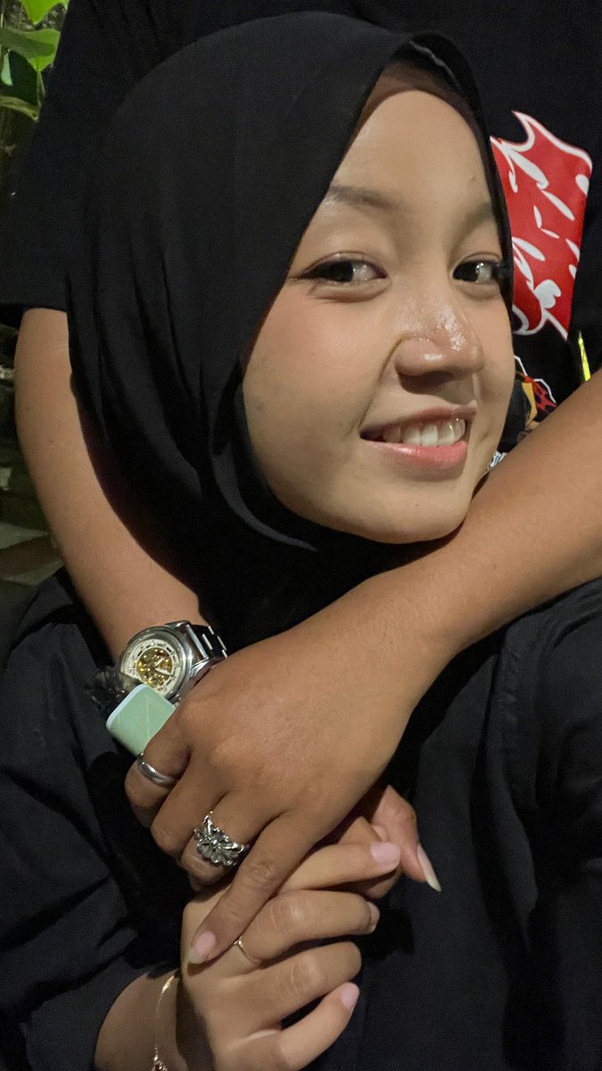 bilollolol's tweet photo. kecintaan bgt anjrit https://t.co/05vPbuxMxY