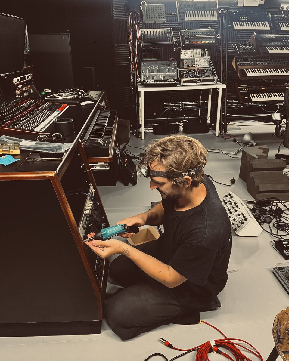 B I C E P tweet media