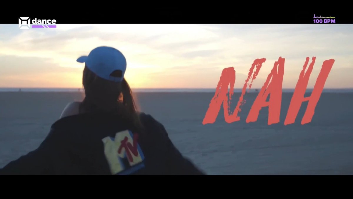 dudurh1's tweet photo. Loud Luxury ft. brando - Body (Lyric Video)
#MusicBoxDance https://t.co/MX7loYbs6Z