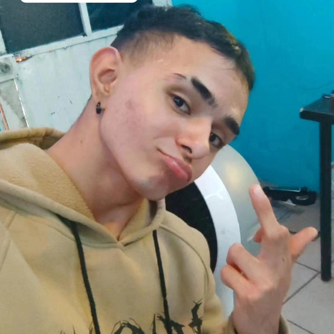HETEROS ENGAÑADOS tweet media