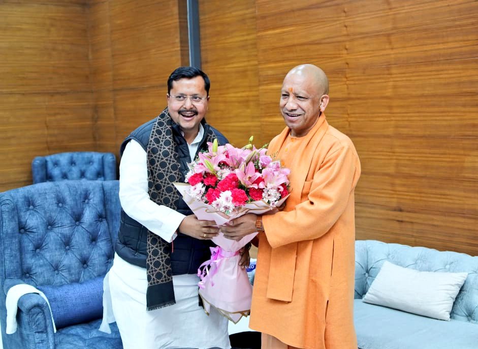 NitinNabin's tweet photo. आज भाजपा मुख्यालय में उत्तर प्रदेश के माननीय मुख्यमंत्री श्री @myogiadityanath जी ने मुझसे भेंट कर शुभकामनाएँ दीं। https://t.co/4bevB9jUQE