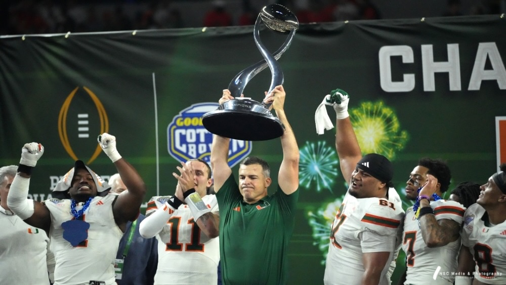 INSC_Magazine's tweet image. One win away from the improbable, could @CanesFootball go on a @OhioStateFB  #titlerun? @CottonBowlGame  @Fiesta_Bowl 

#CFP #GoCanes #LikeNoOther #CottonBowlClassic #TheU

@RobCobb_INSC @INSC_Magazine 

theinscribermag.com/college-footba…