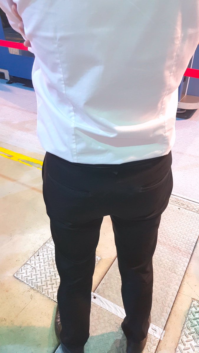 terenceg0630's tweet photo. #Par33 #帥哥 #西裝 #正裝 #suit #Handsome https://t.co/0WTFQPIFvz
